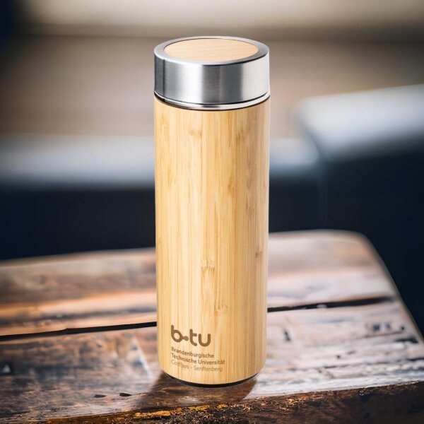 Isolierflasche mit Teesieb